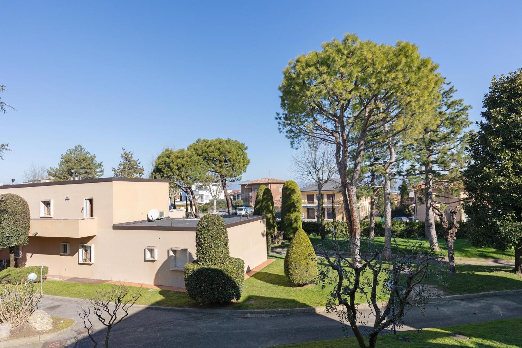 La Pelusa Peschiera *